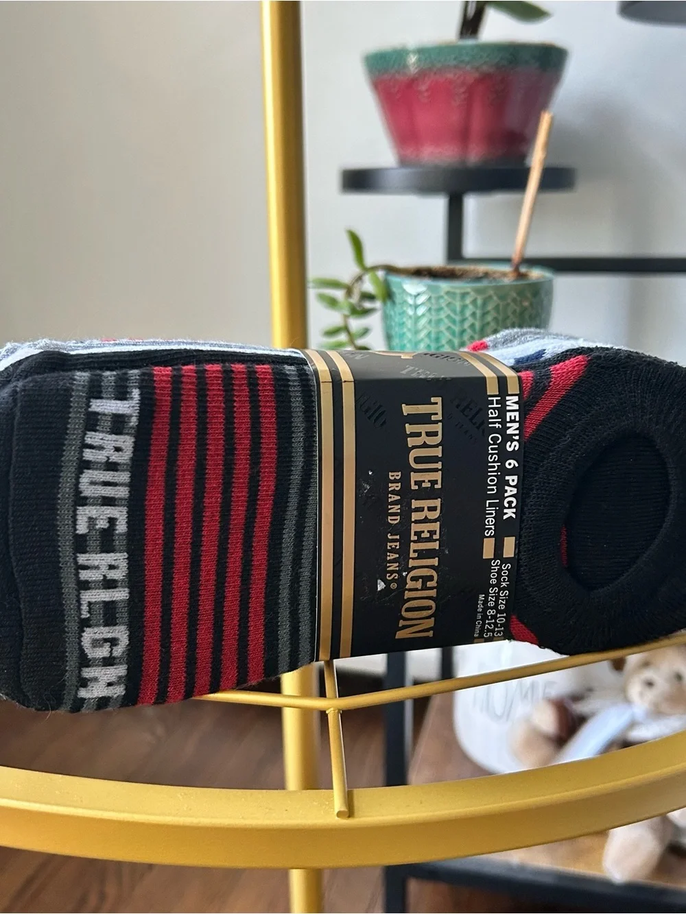 True Religion Men’s 6 pack striped half cushion liners socks shoe size 8-12.5